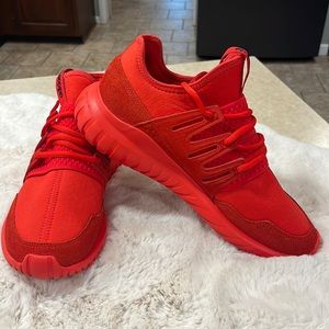 Adidas Men’s Athletic Shoes Tubular Nova Red Size 9.5 EUC